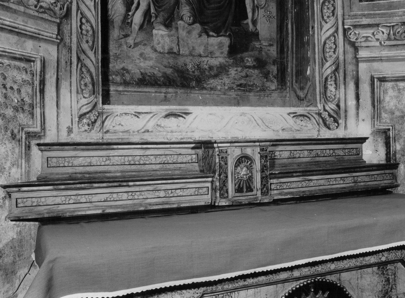 gradino d'altare, complesso decorativo - bottega eugubina (metà sec. XVIII)