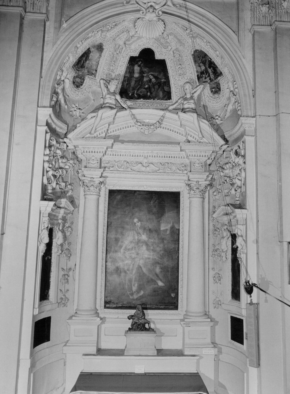 mostra d'altare, complesso decorativo - bottega Italia centrale (terzo quarto sec. XVIII)