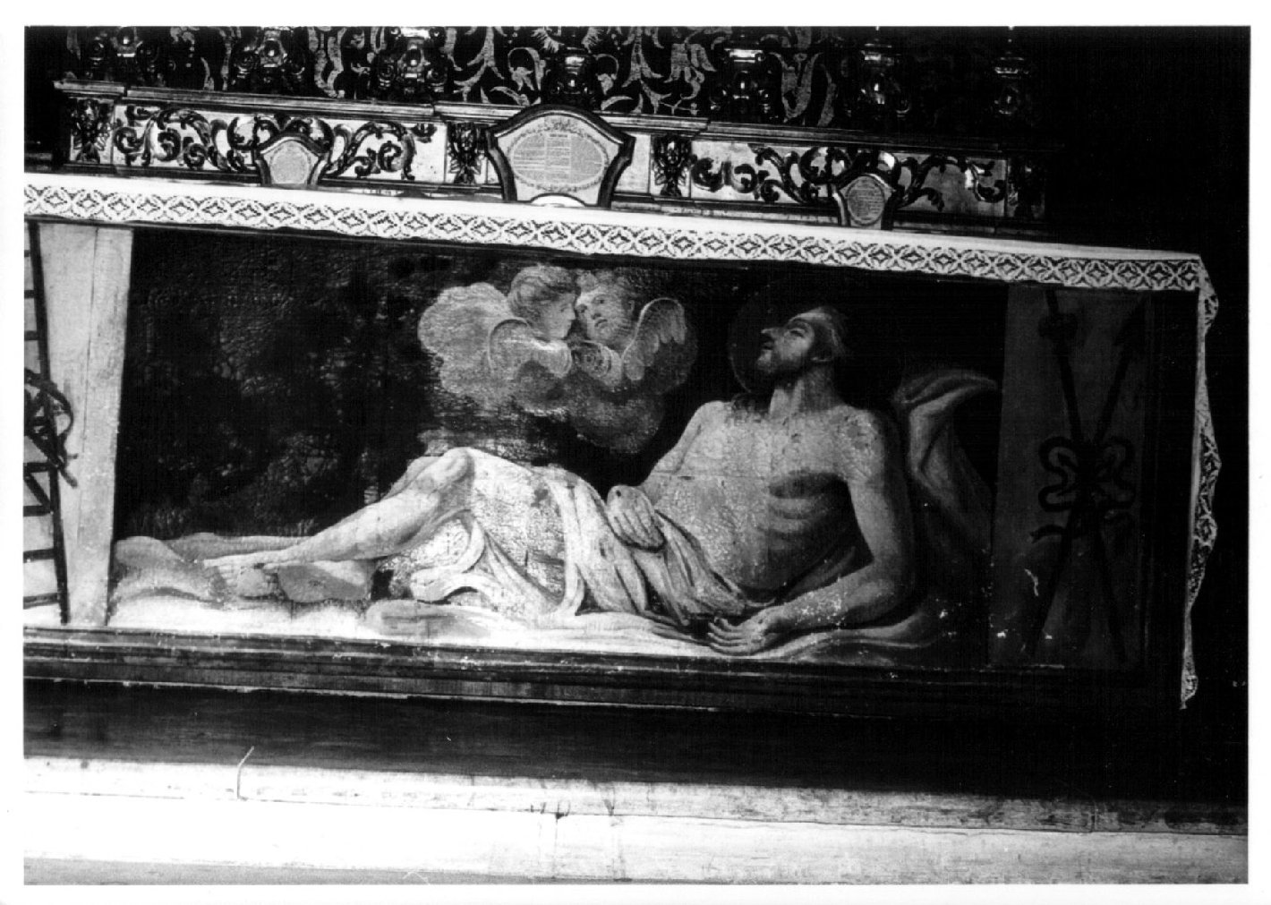 Cristo deposto dalla croce (paliotto - a pannello piano, elemento d'insieme) - bottega Italia centrale (sec. XVIII)