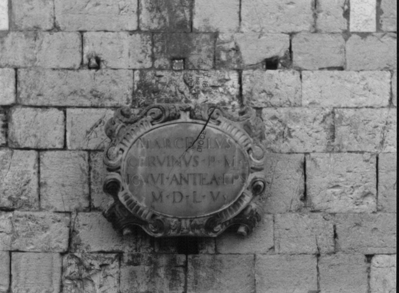 targa commemorativa, opera isolata - bottega eugubina (metà sec. XVI)