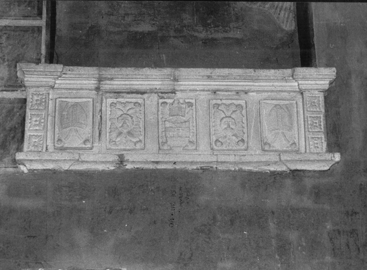 balcone, elemento d'insieme - bottega eugubina (sec. XIV)