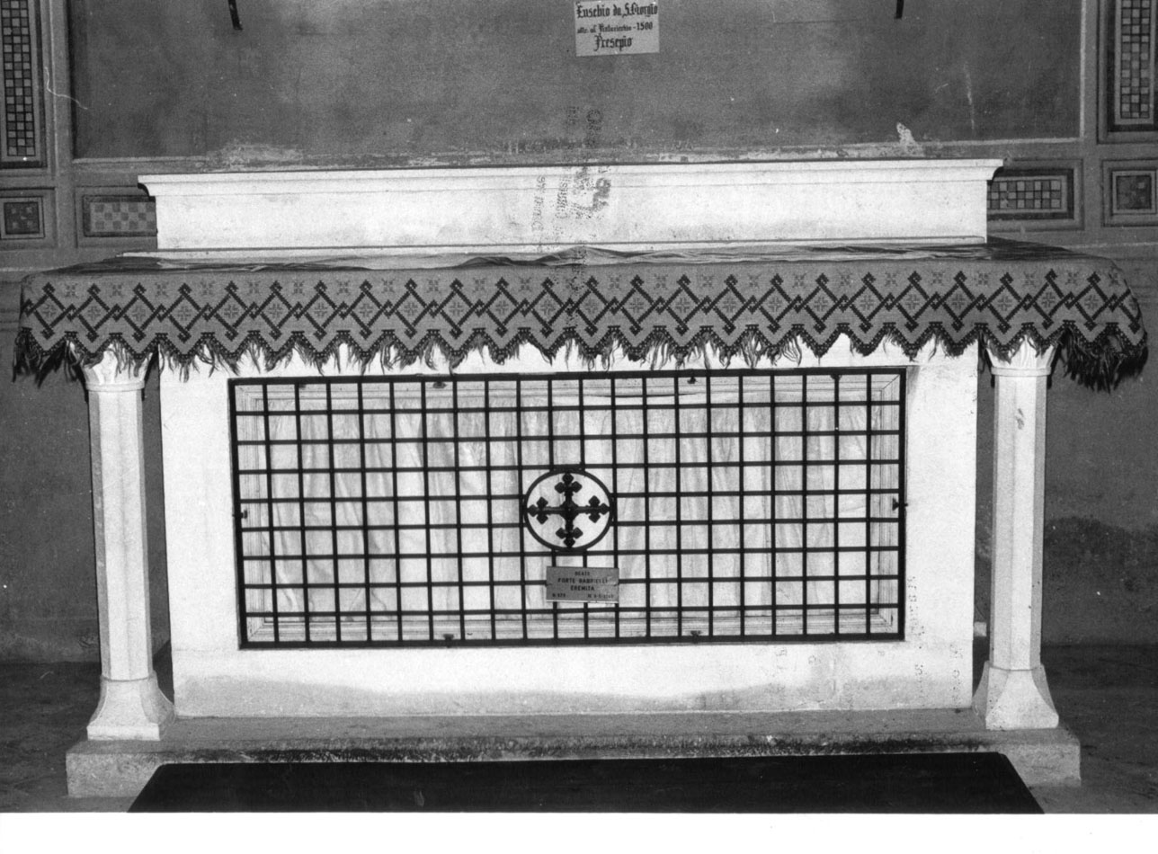 altare - a blocco, serie - bottega Italia centrale (primo quarto sec. XX)