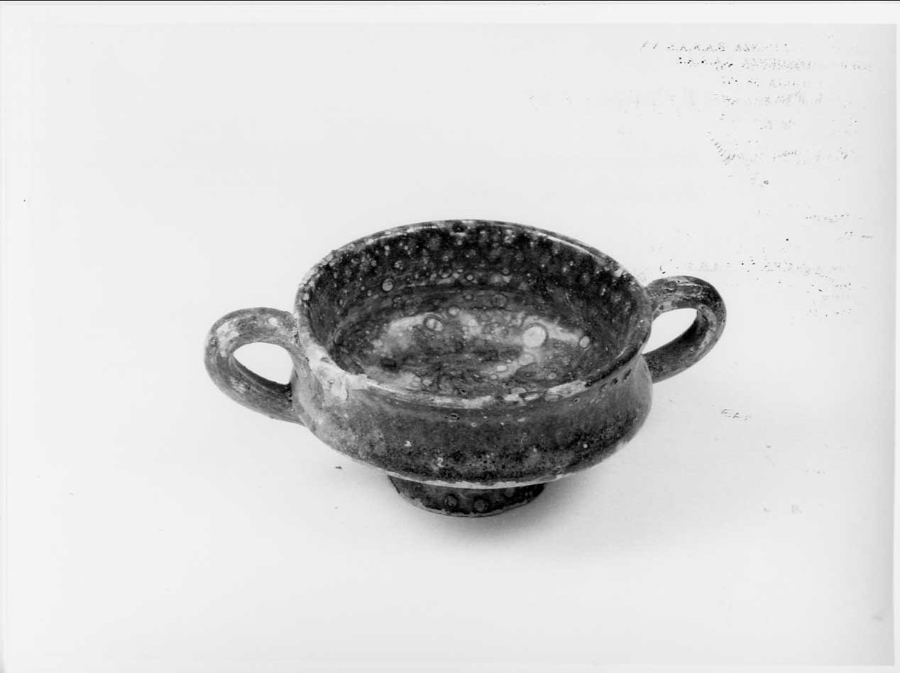 ciotola, opera isolata - bottega italiana (seconda metà sec. XV)