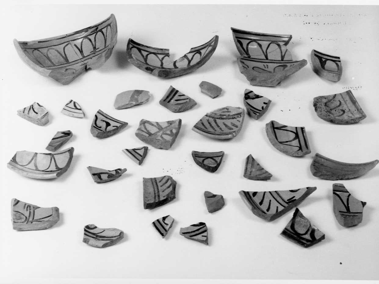 ciotola, frammento - bottega italiana (seconda metà sec. XV)