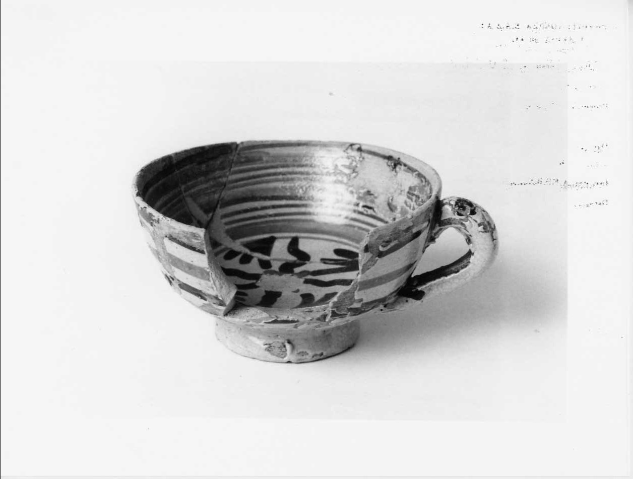 ciotola, opera isolata - bottega italiana (seconda metà sec. XV)