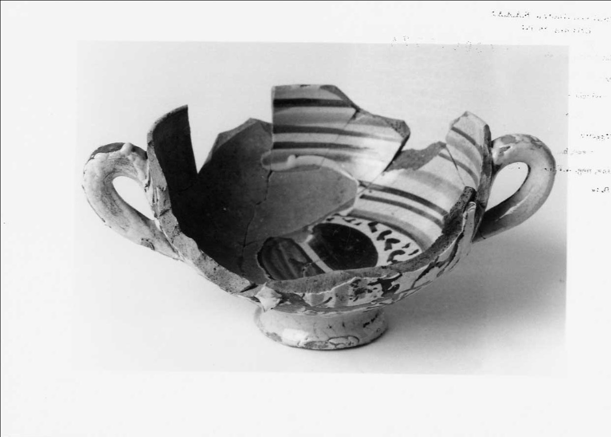 ciotola, opera isolata - bottega italiana (seconda metà sec. XV)