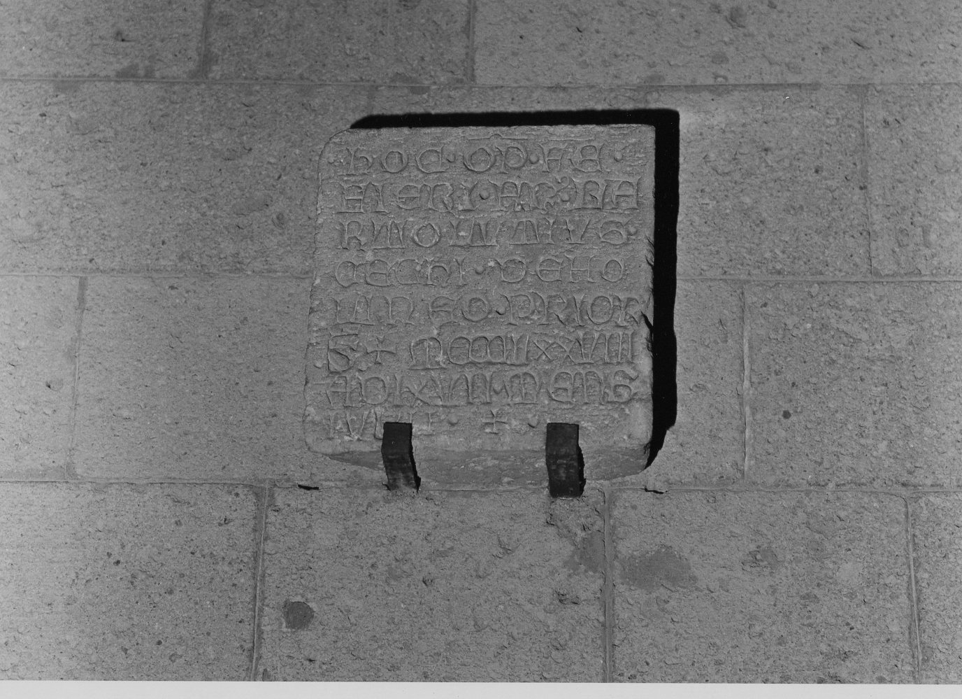 decorazione plastico-architettonica, frammento - di difficile identificazione (sec. XIV)