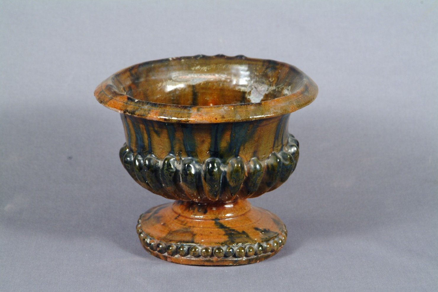 vaso - manifattura umbra (seconda metà sec. XIX)