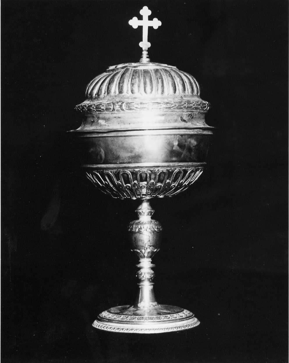 pisside, opera isolata - bottega italiana (fine/inizio secc. XIX/ XX)