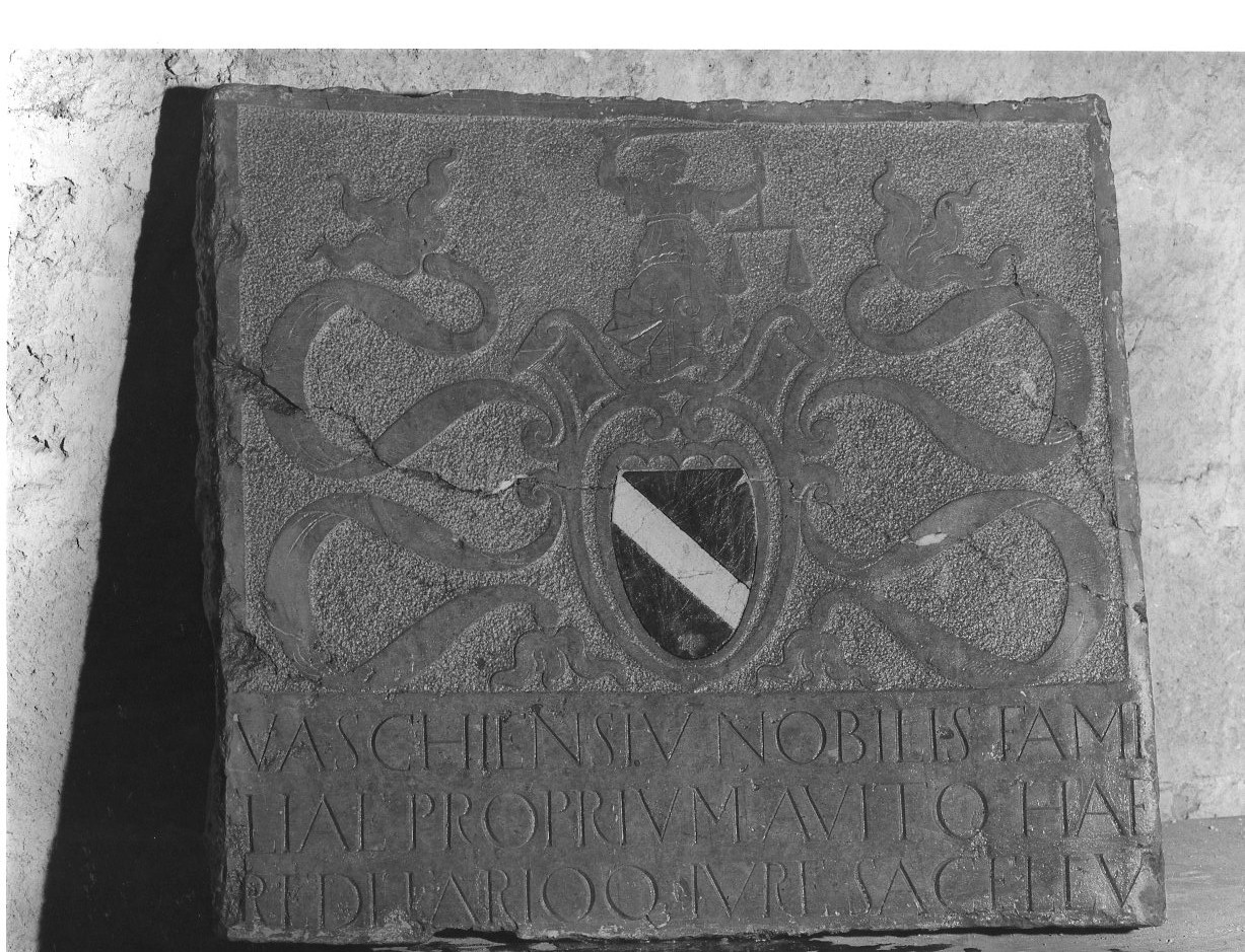 lastra, opera isolata - ambito orvietano (fine/inizio secc. XVI/ XVIII)