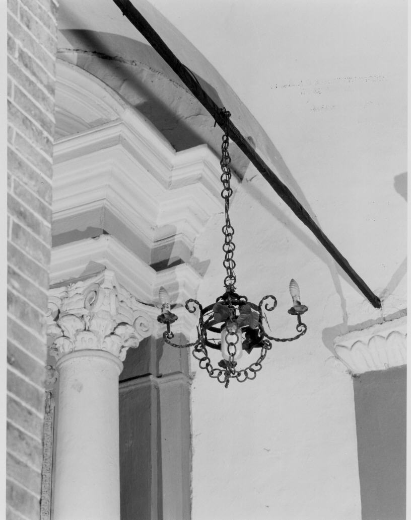 lampadario da chiesa, serie - bottega umbra (sec. XX)
