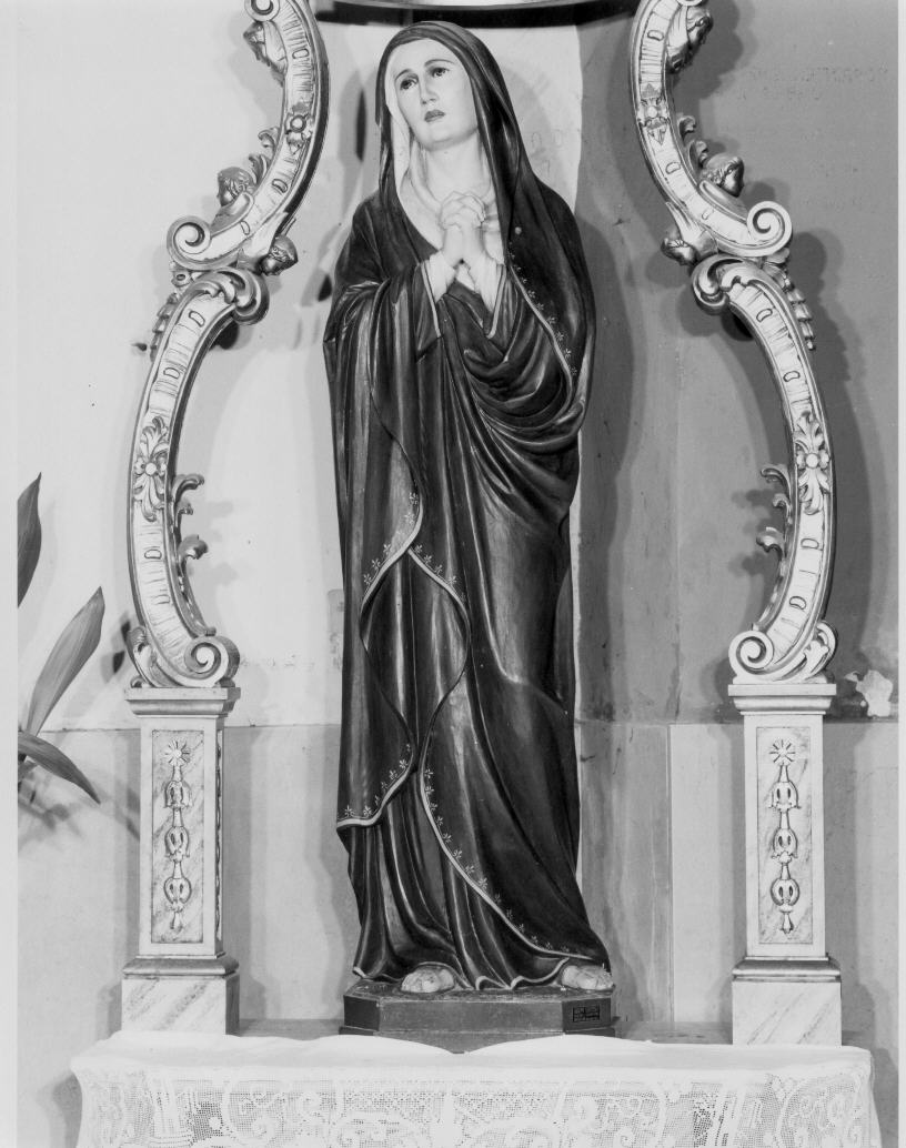 Madonna Addolorata (statua processionale) di Stuflesser Giuseppe (bottega) (terzo quarto sec. XX)