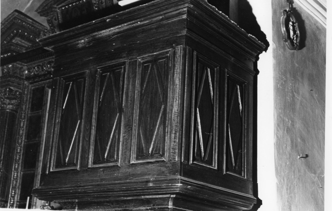 pulpito, opera isolata - produzione umbra (sec. XIX)