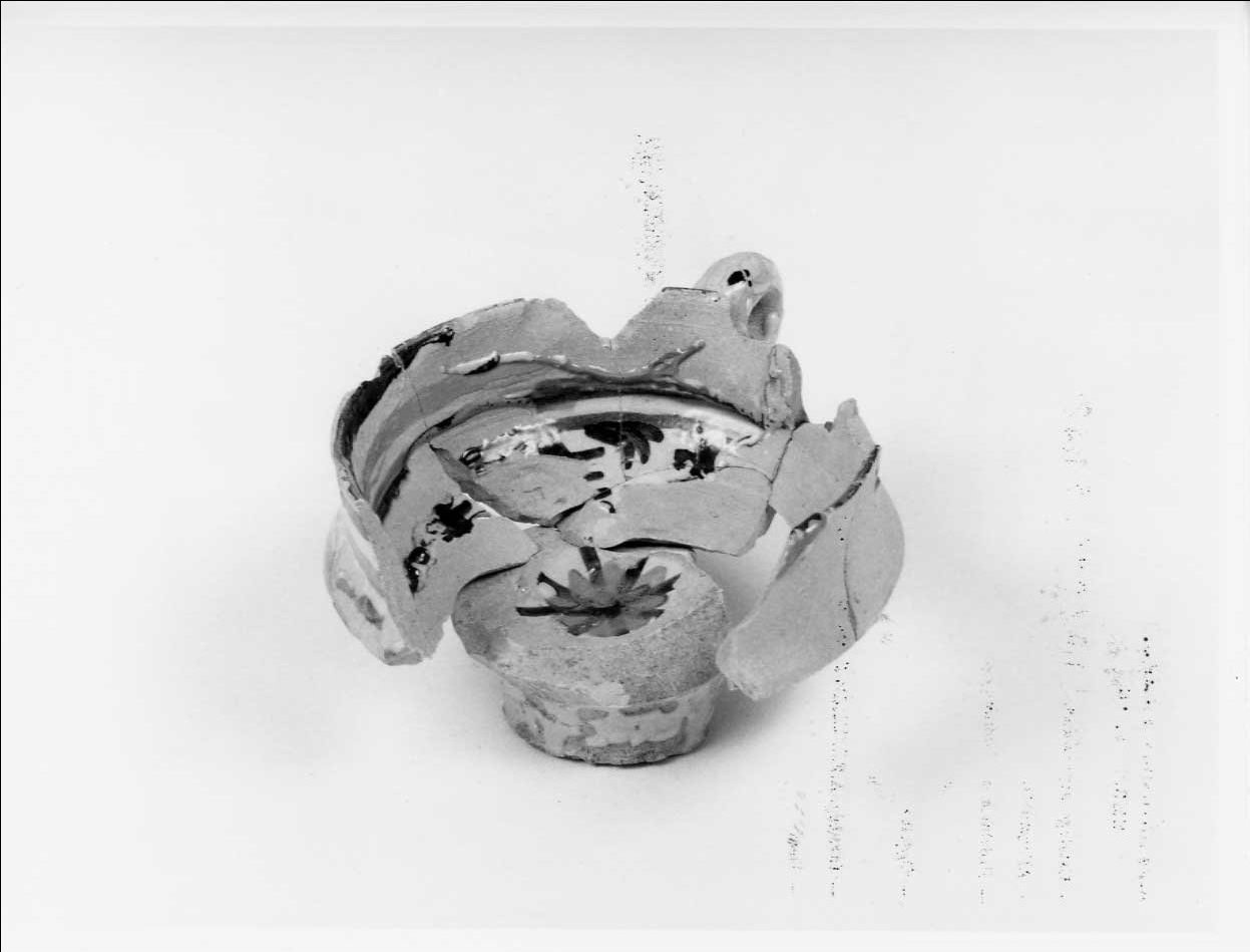 ciotola, opera isolata - bottega italiana (seconda metà sec. XV)