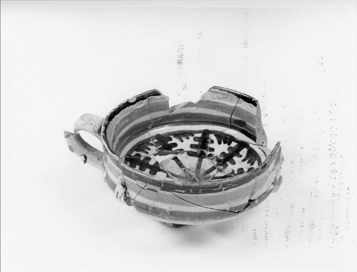 ciotola, opera isolata - bottega italiana (seconda metà sec. XV)