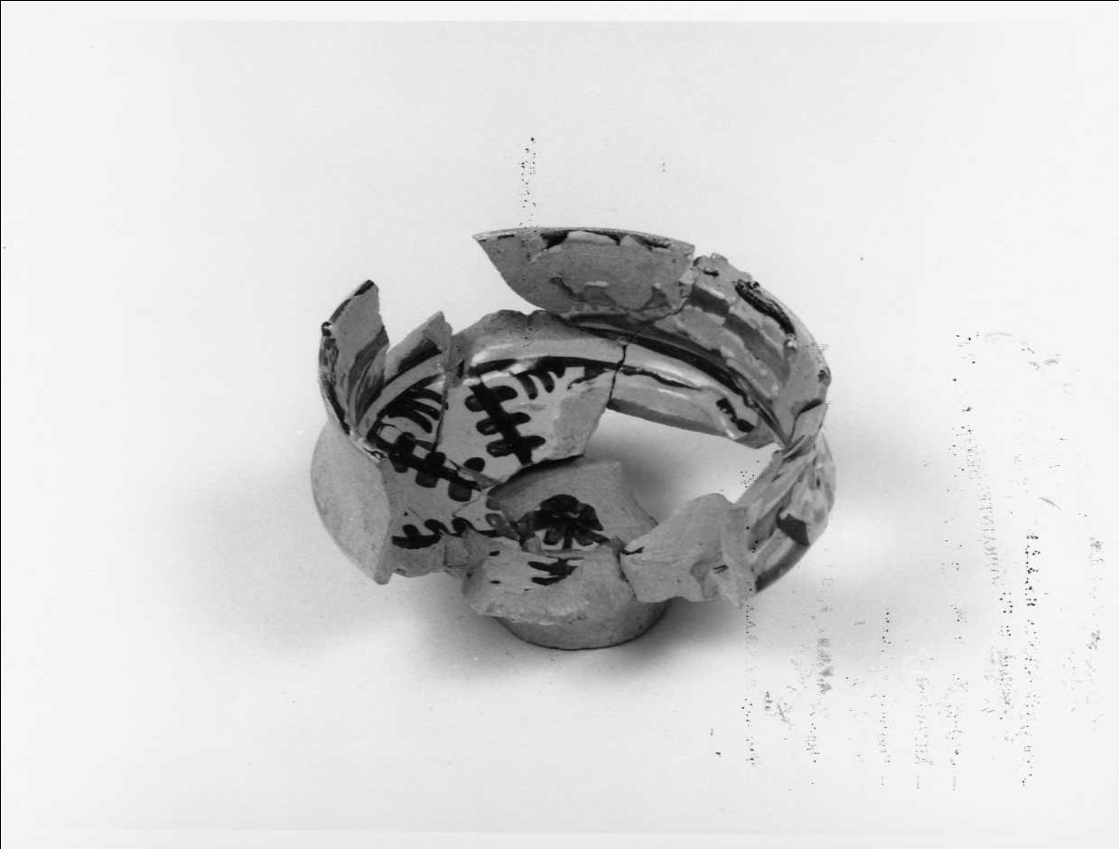 ciotola, opera isolata - bottega italiana (seconda metà sec. XV)