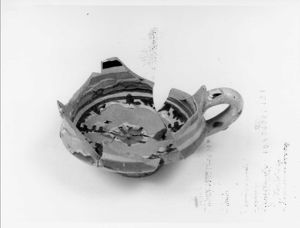 ciotola, opera isolata - bottega italiana (seconda metà sec. XV)