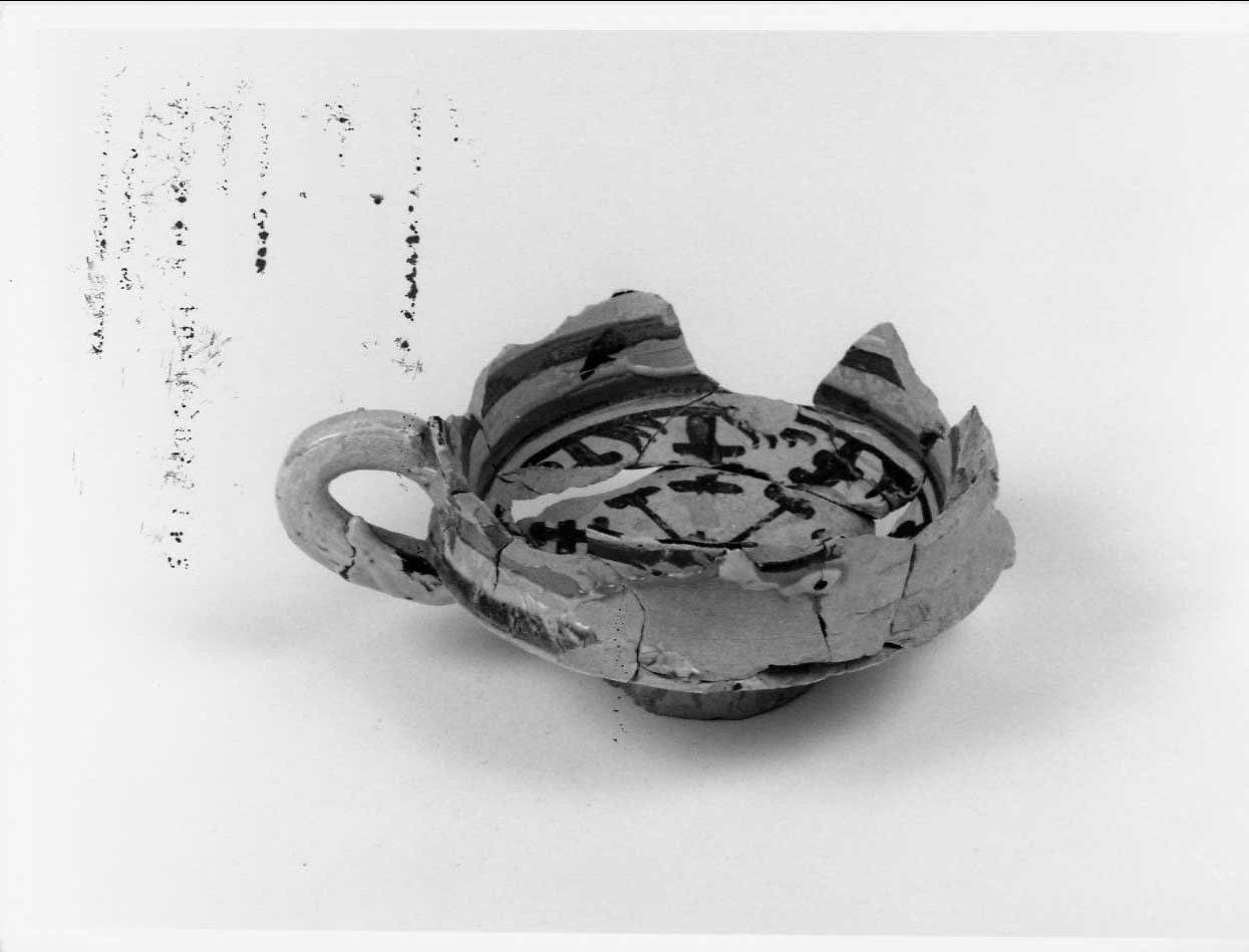 ciotola, opera isolata - bottega italiana (seconda metà sec. XV)