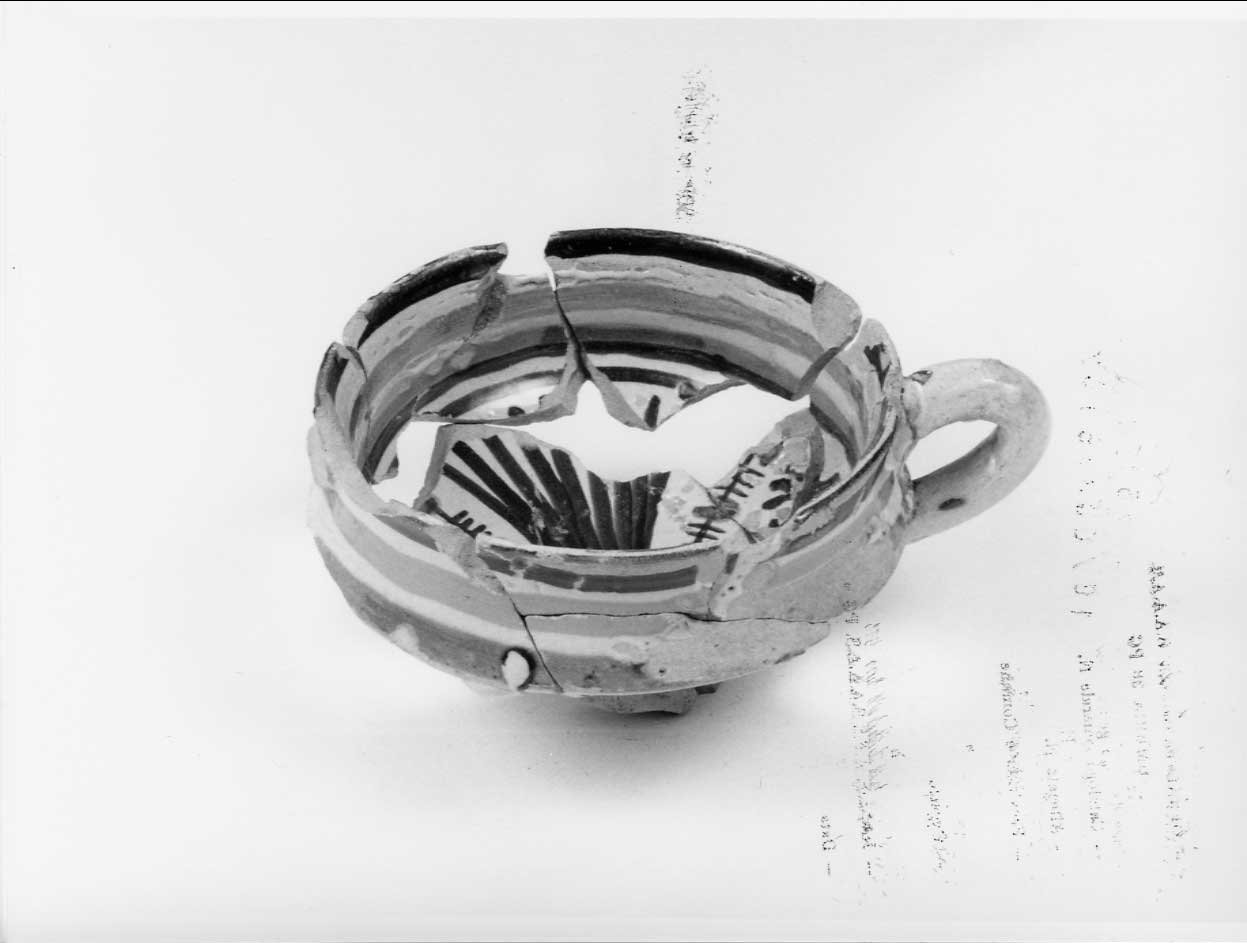 ciotola, opera isolata - bottega italiana (seconda metà sec. XV)