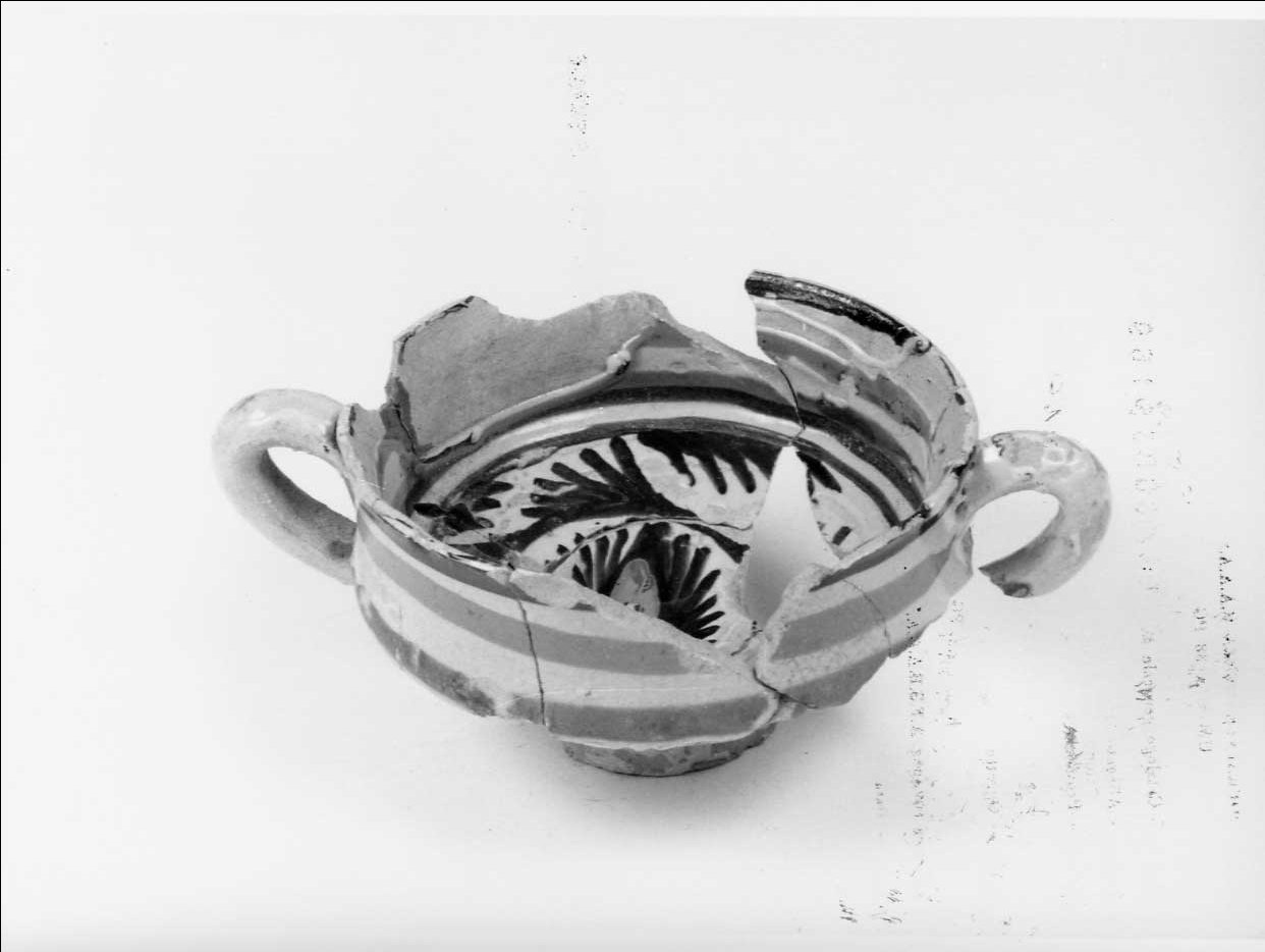 ciotola, opera isolata - bottega italiana (seconda metà sec. XV)