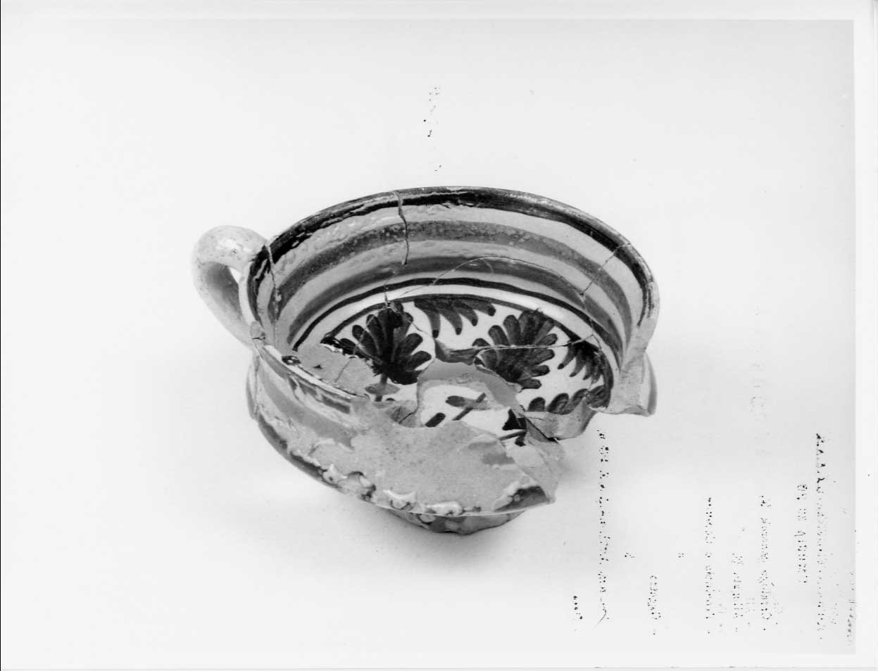 ciotola, opera isolata - bottega italiana (seconda metà sec. XV)