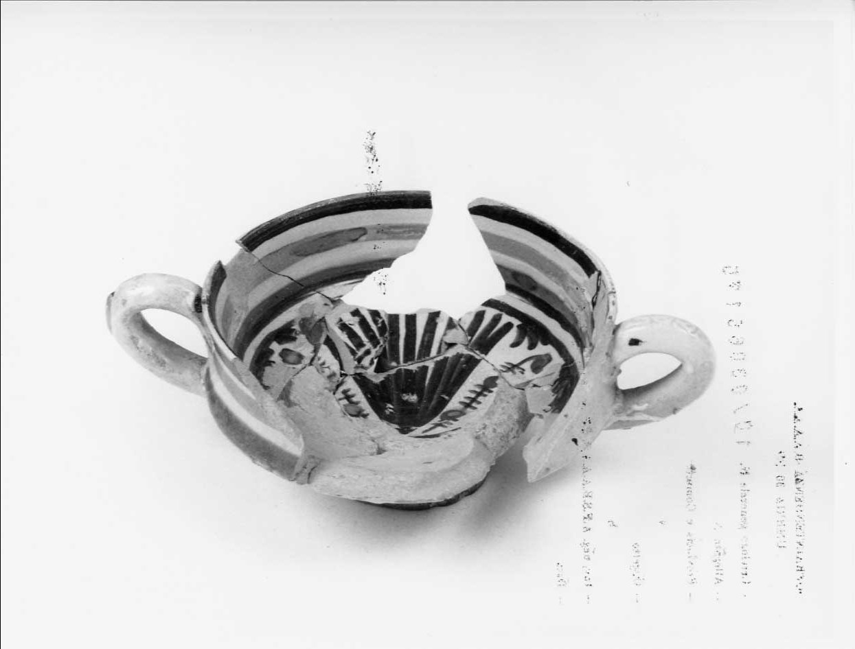 ciotola, opera isolata - bottega italiana (seconda metà sec. XV)