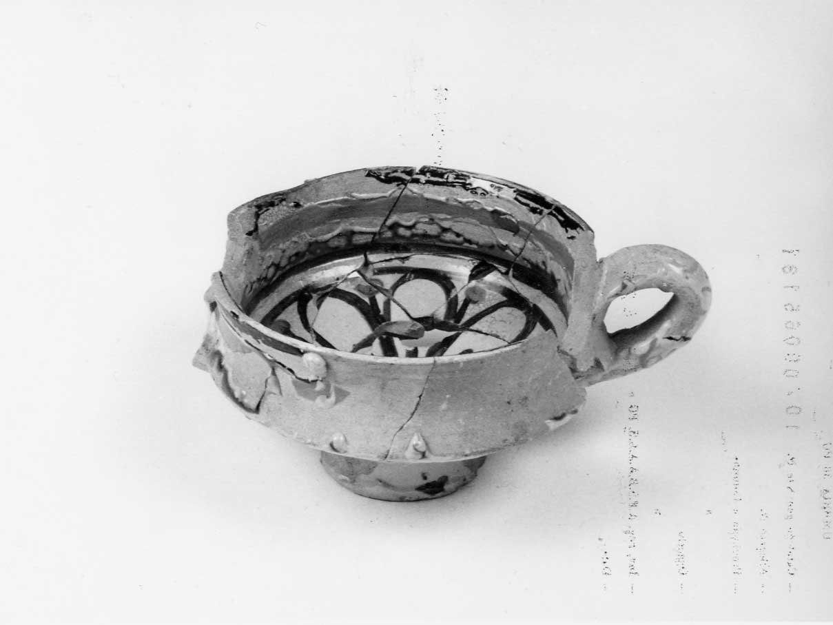 ciotola, opera isolata - bottega italiana (seconda metà sec. XV)