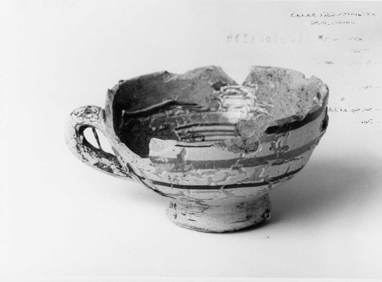 ciotola, opera isolata - bottega italiana (seconda metà sec. XV)