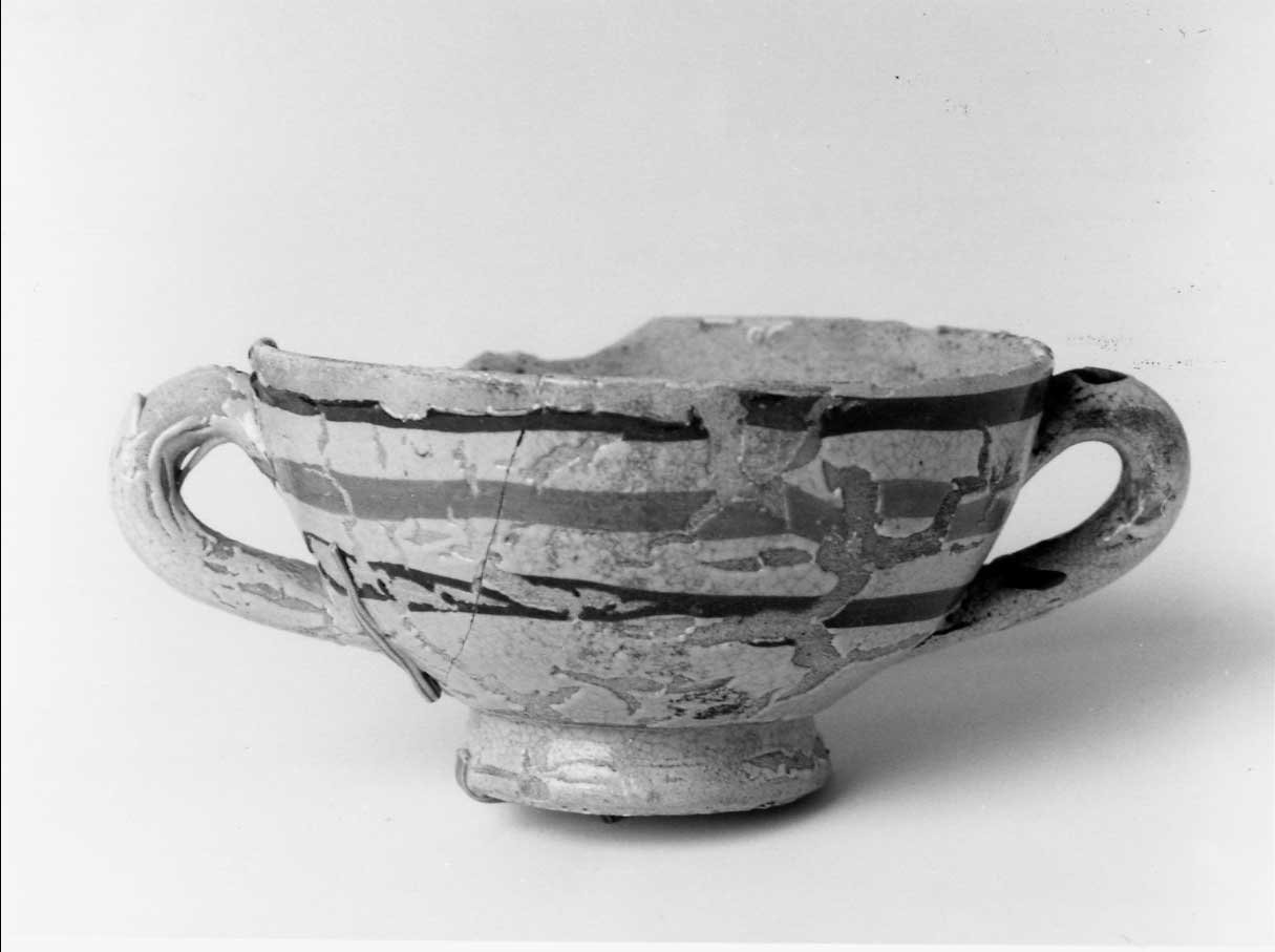 ciotola, opera isolata - bottega italiana (seconda metà sec. XV)