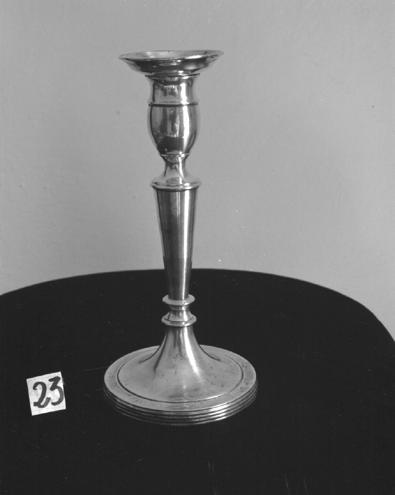 candelabro - bottega veneta (seconda metà sec. XIX)