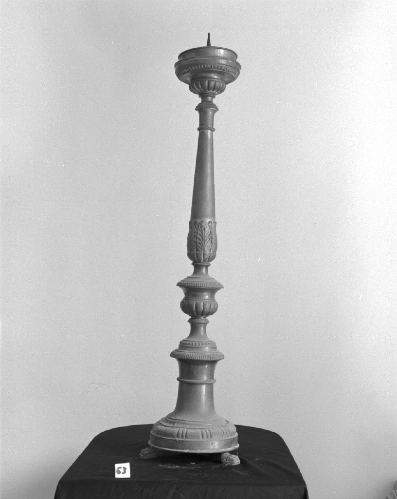 candelabro - bottega veneta (seconda metà sec. XIX)