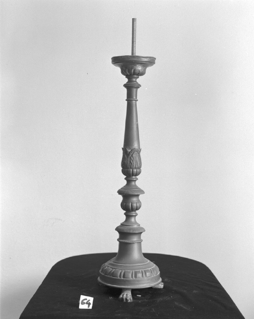 candelabro - bottega veneta (seconda metà sec. XIX)