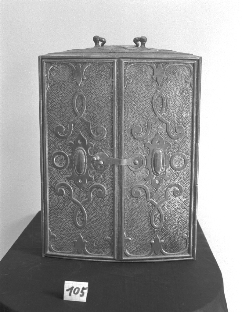 tabernacolo portatile - bottega veneta (prima metà sec. XX)