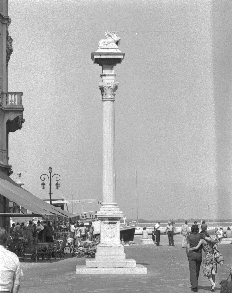 colonna - ambito veneto (sec. XII, sec. XVIII)