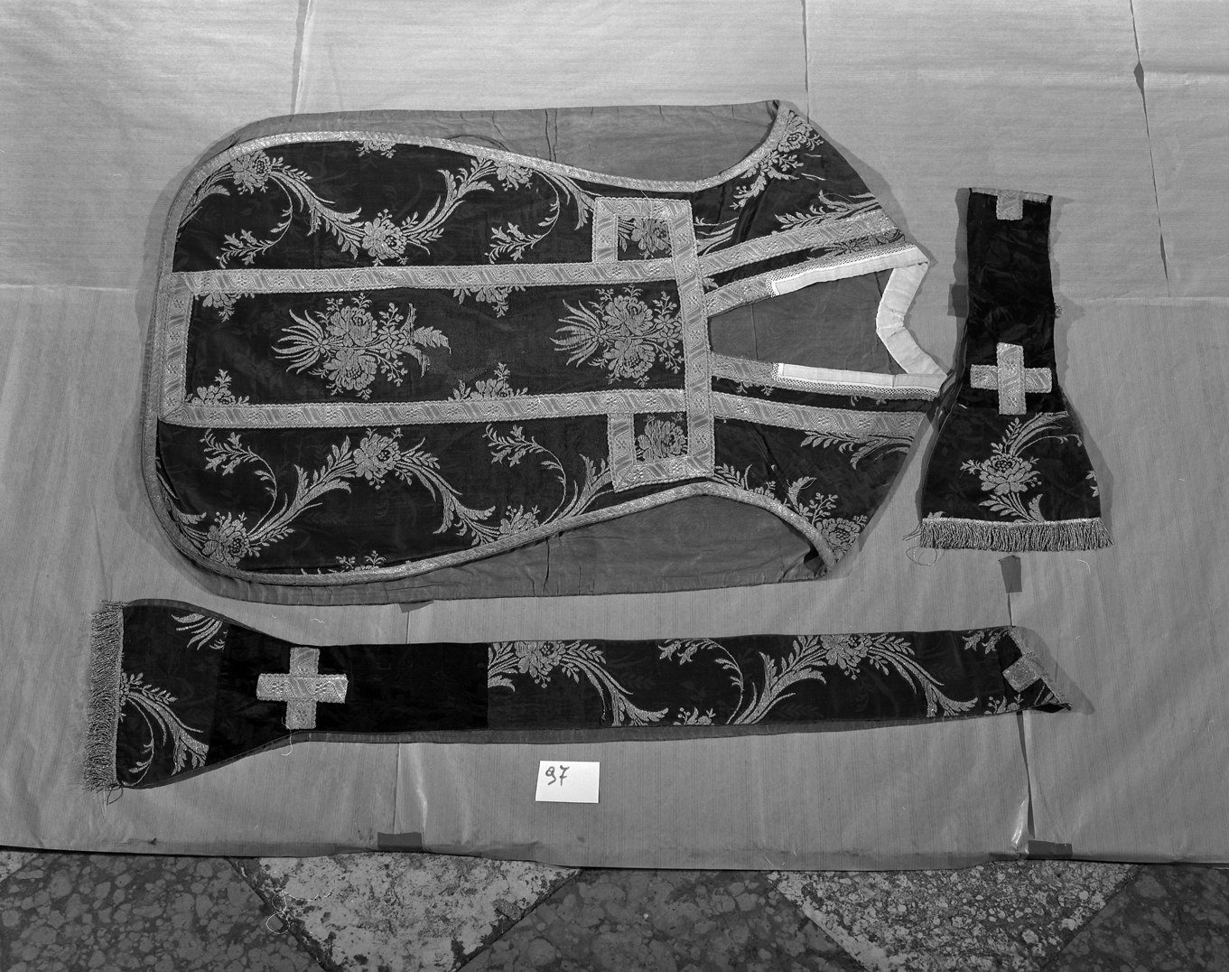 paramento liturgico, insieme - manifattura italiana (terzo quarto sec. XVIII)