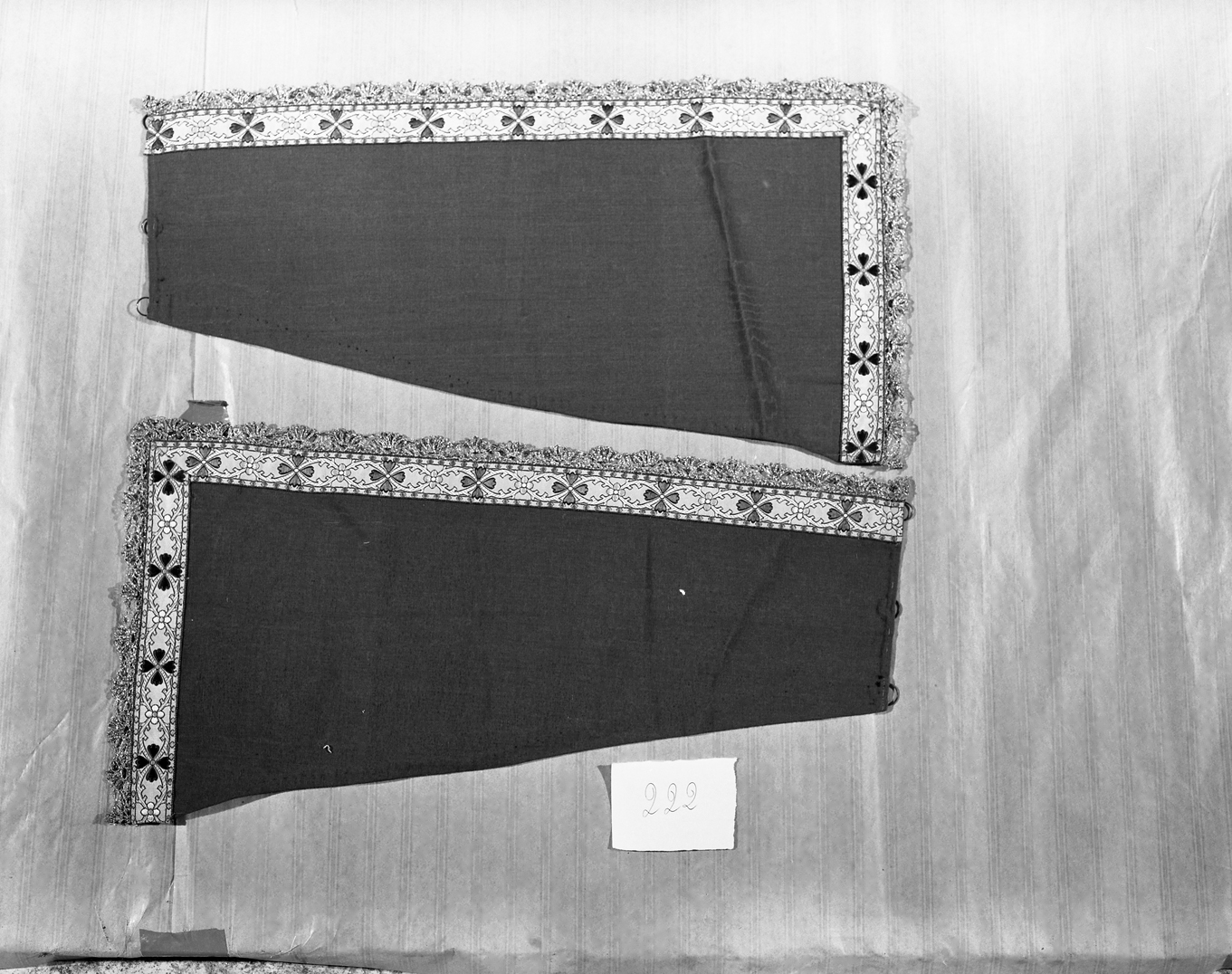 conopeo di tabernacolo, coppia - manifattura italiana (fine/inizio secc. XIX/ XX)