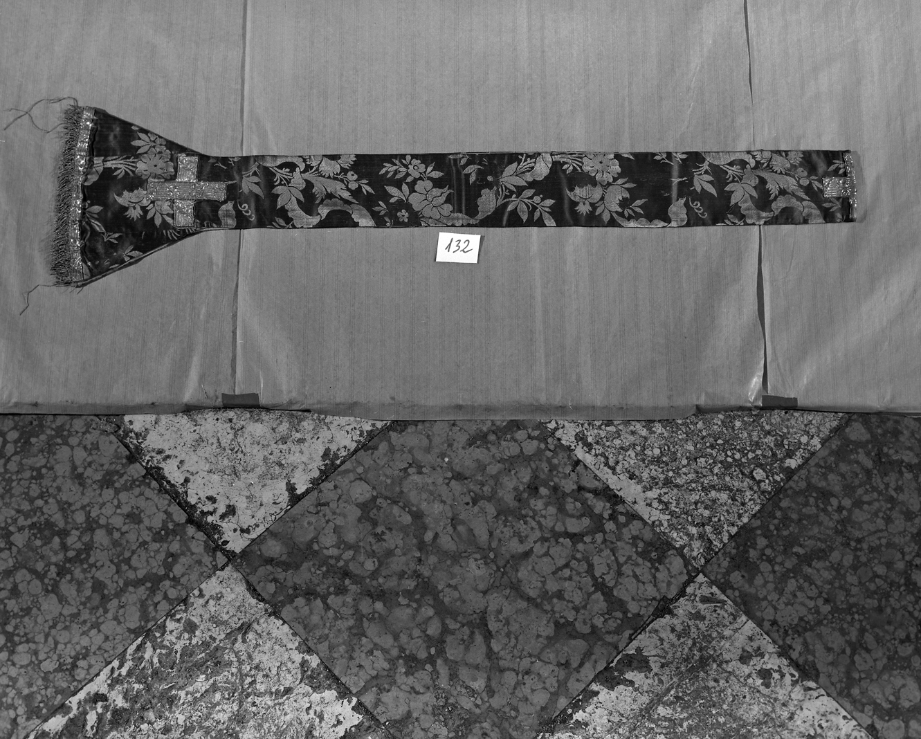 stola - manifattura italiana (prima metà sec. XVIII)