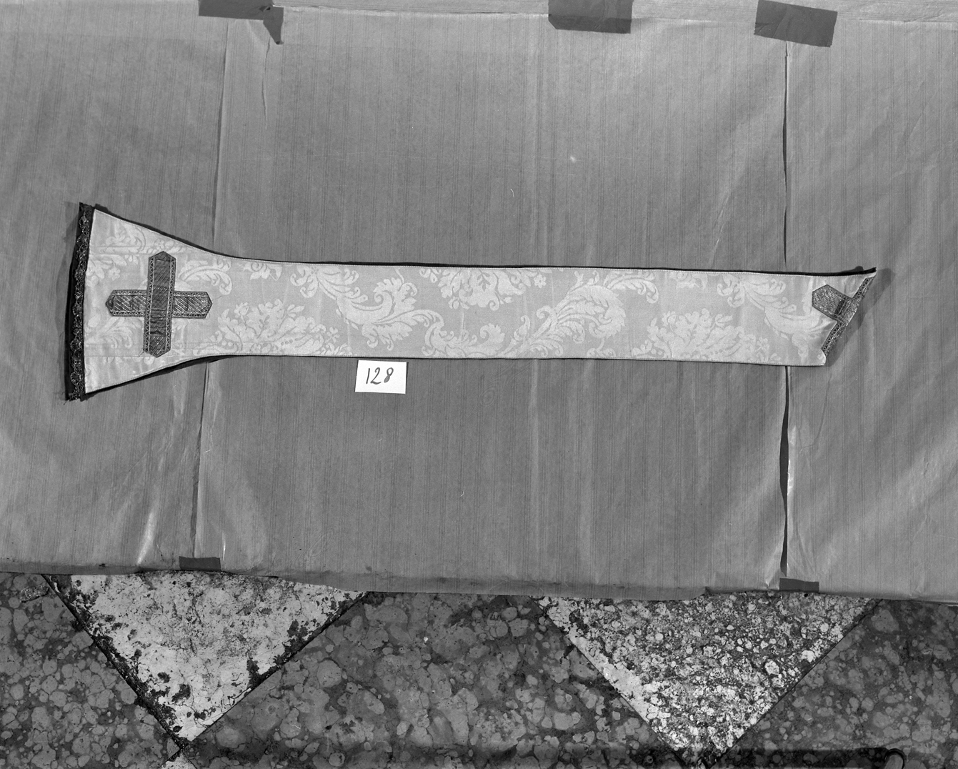 stola - manifattura italiana (prima metà sec. XIX)