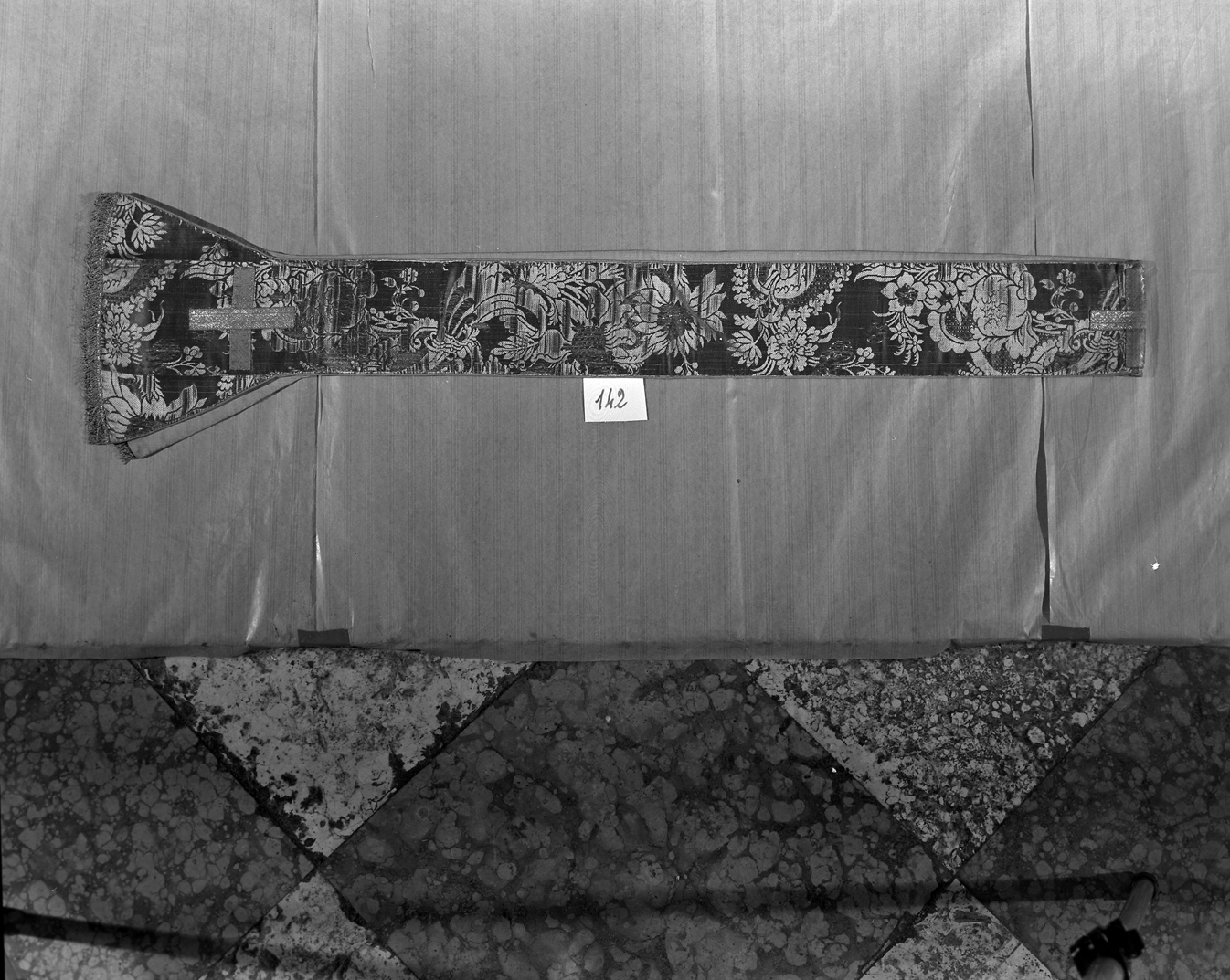 stola - manifattura italiana (prima metà sec. XVIII)