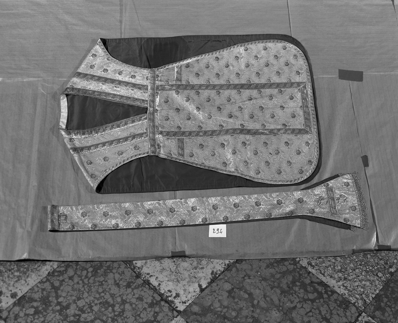 paramento liturgico, insieme - manifattura italiana (fine/inizio secc. XIX/ XX)