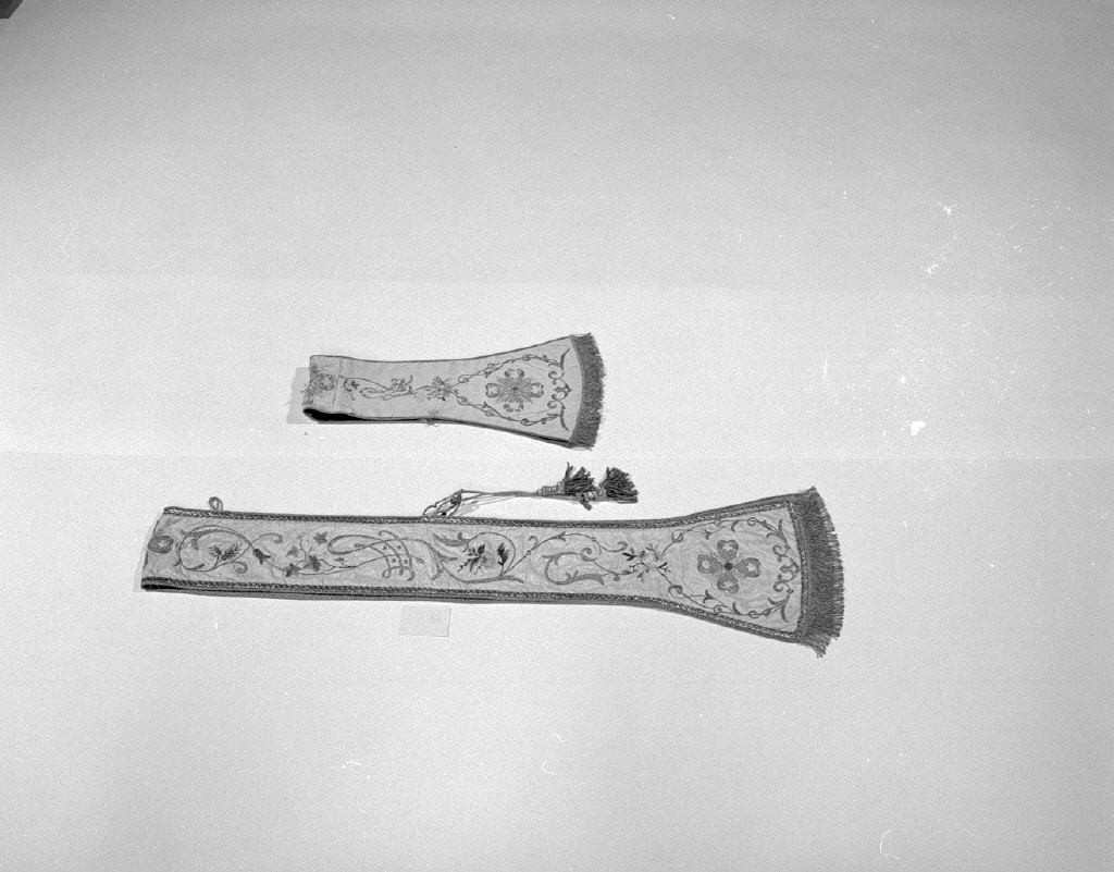 paramento liturgico, insieme - manifattura italiana (seconda metà sec. XIX)