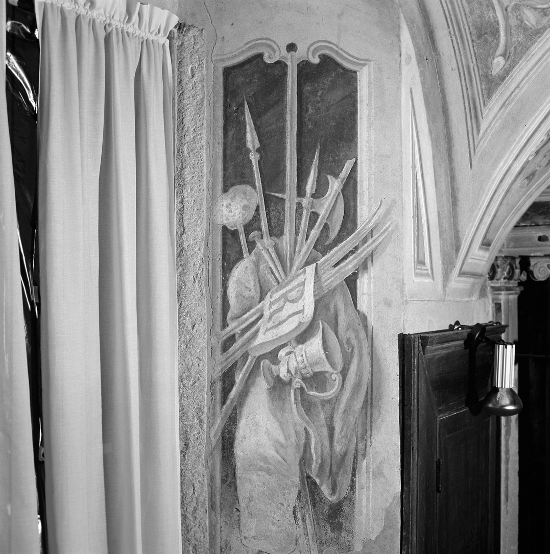 simboli e strumenti della passione (dipinto, elemento d'insieme) di Fontebasso Francesco (metà sec. XVIII)