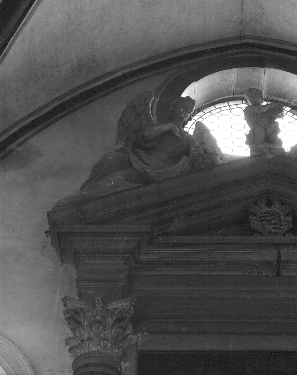 angelo (statua, elemento d'insieme) di Cristofolo Gian Domenico di Zorzi (sec. XVI)