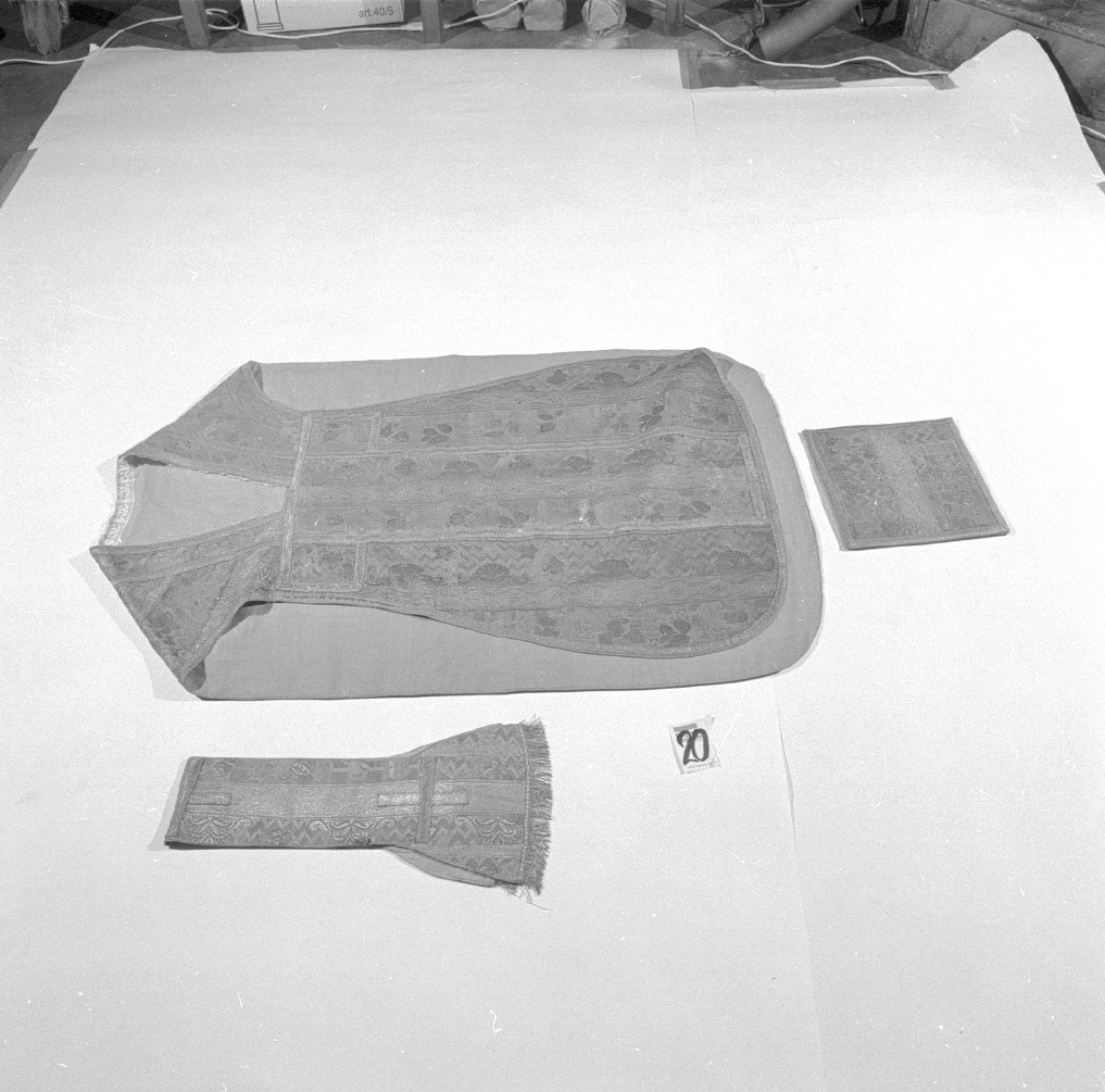 paramento liturgico, insieme - manifattura italiana (ultimo quarto sec. XVIII)