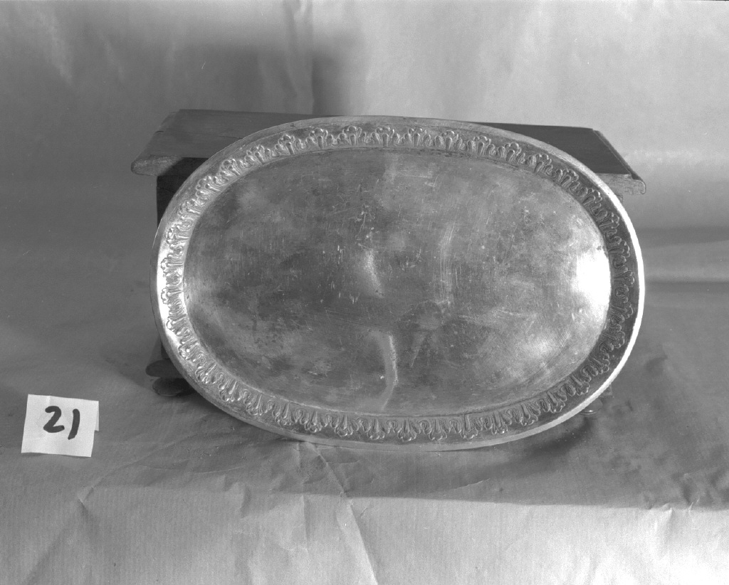 piatto - bottega veneziana (sec. XIX)