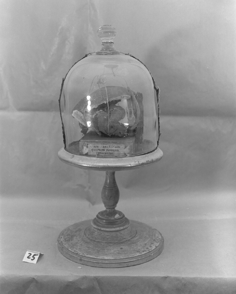 reliquiario - a vaso - bottega veneta (sec. XIX)