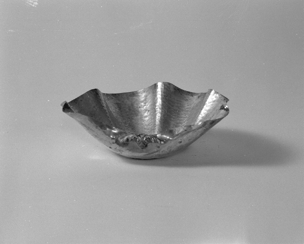 coppetta battesimale - manifattura italiana (secondo quarto sec. XX)