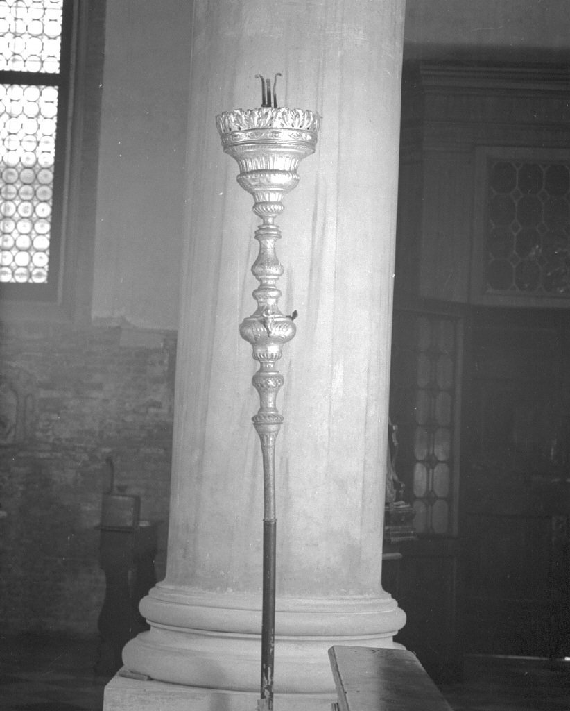 candelabro portatile - bottega veneta (seconda metà sec. XVIII)