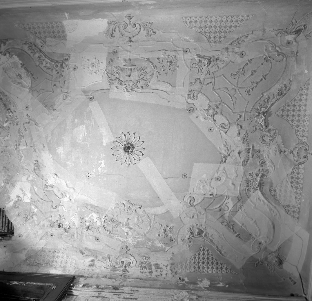 decorazione plastico-pittorica, insieme - bottega veneta (sec. XIX)