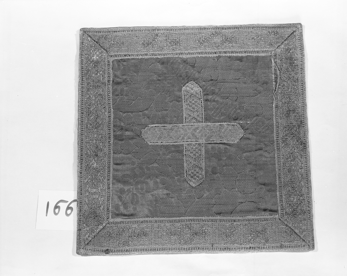 borsa del corporale - manifattura italiana (fine/inizio secc. XVII/ XVIII)